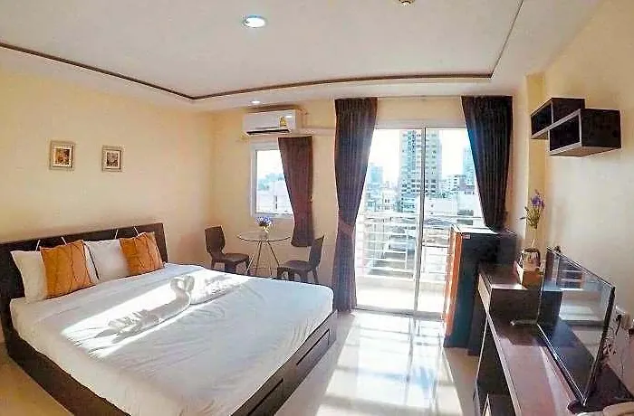 The Cosy River Hotel