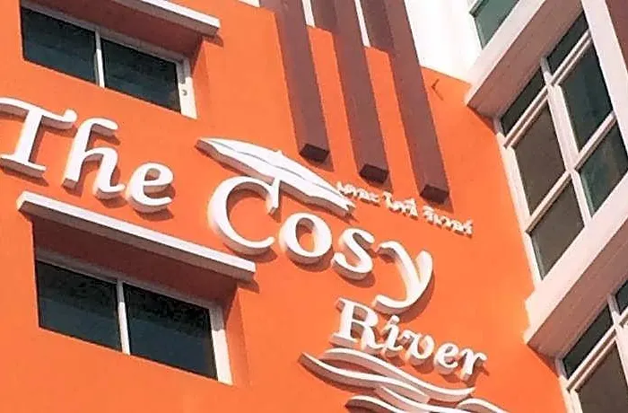 The Cosy River Hotel