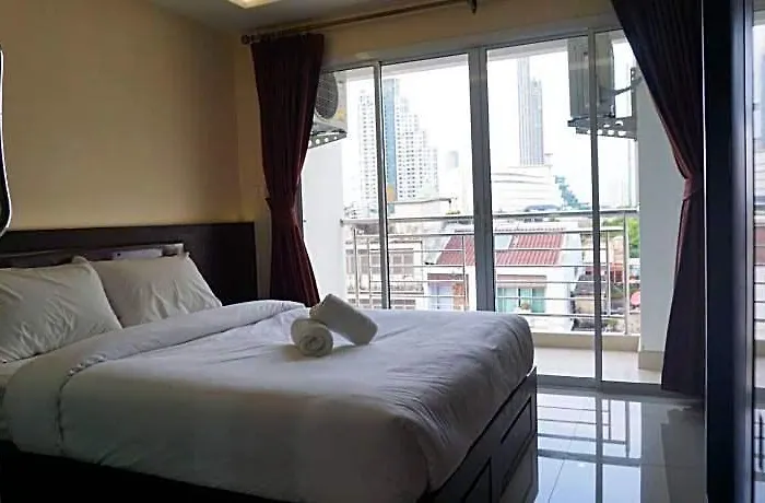 The Cosy River Hotel